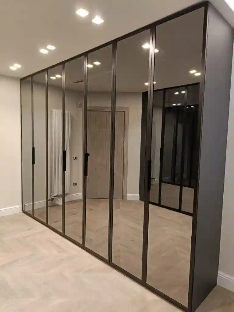 ICARO WARDROBE - VALENCIA