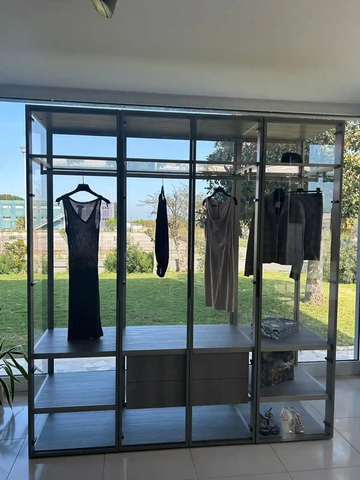 ICARO GLASS - SHOW ROOM PINETO